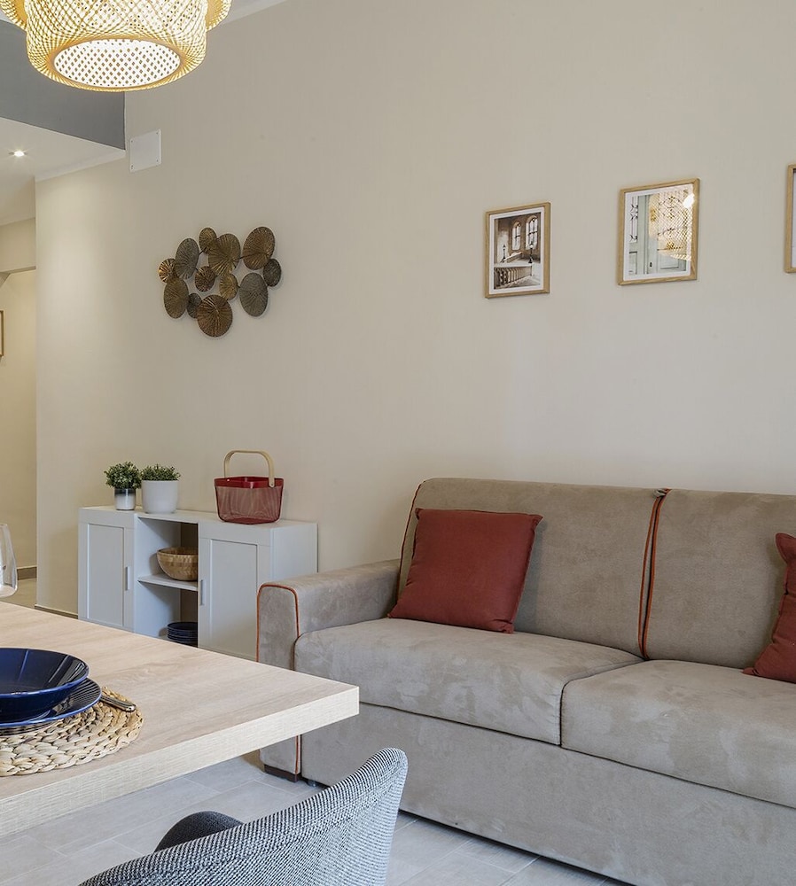Classic Apartment