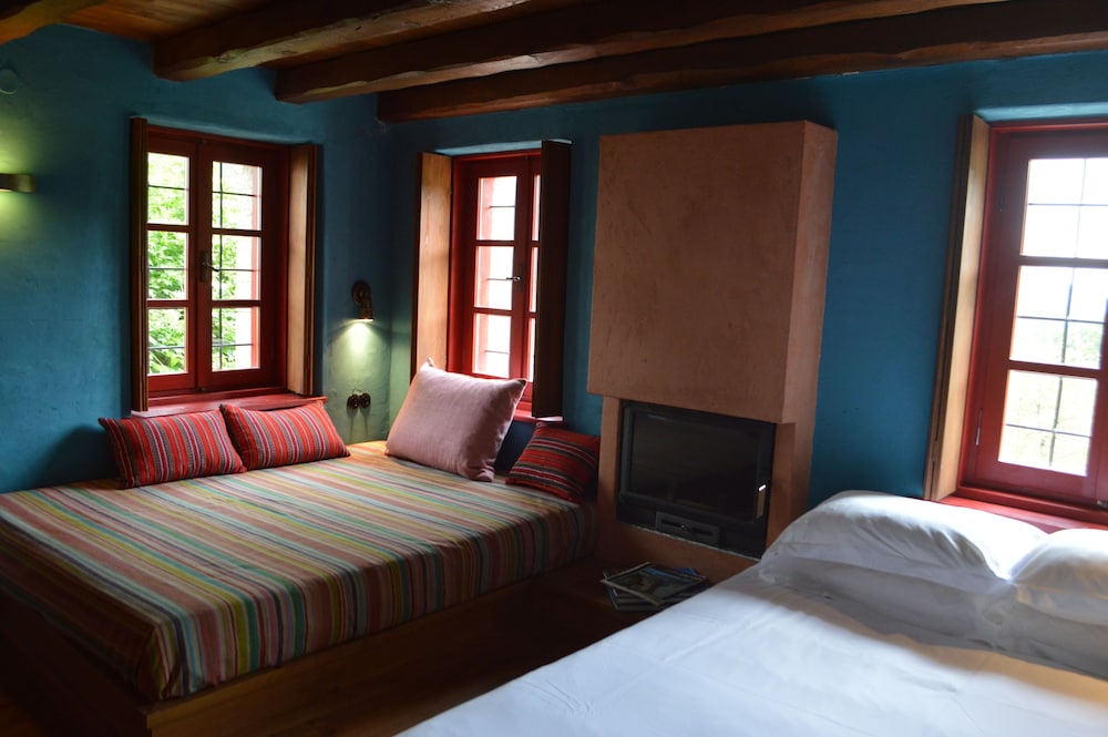 Deluxe Quadruple Room, Valley View (Rodani) photo 3