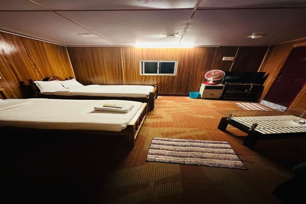 Royal Triple Room