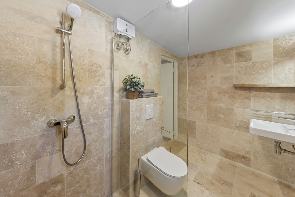 Deluxe Double Room, Garden View