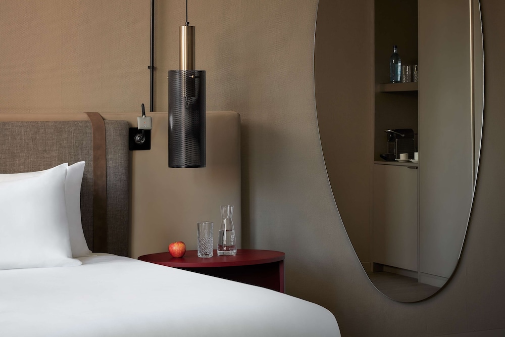 Junior Suite (Extra Bed 3 Adults)