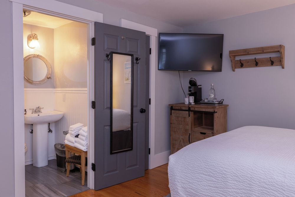 Comfort Room photo 3