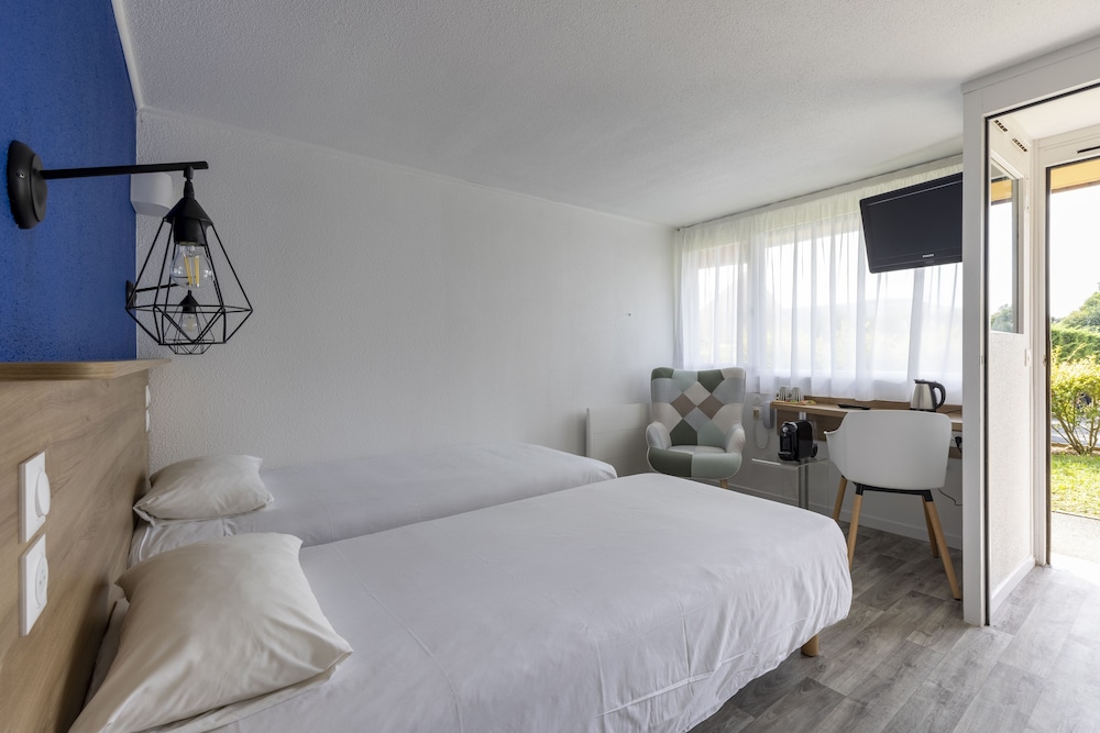 Comfort Twin Room - Photo 2
