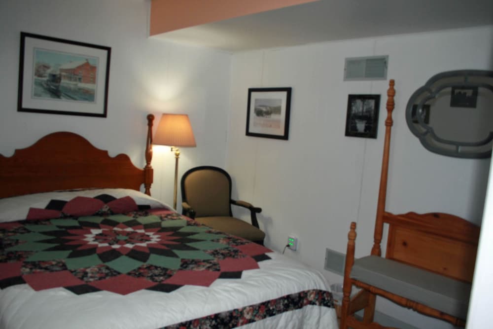 Deluxe Room, 1 Bedroom (Dahlia)