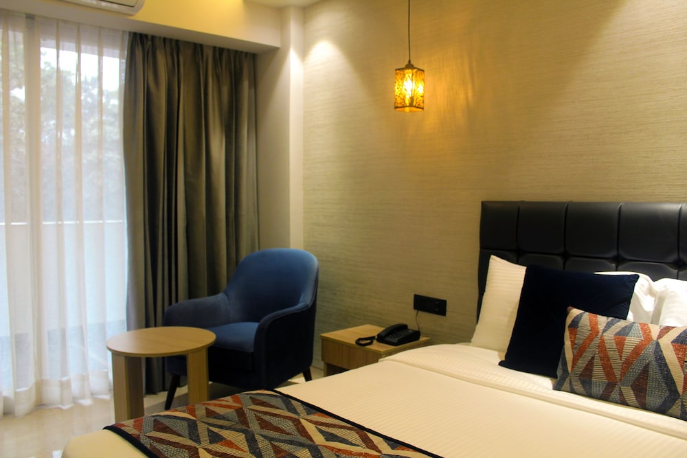Superior Room, Balcony - Photo 15