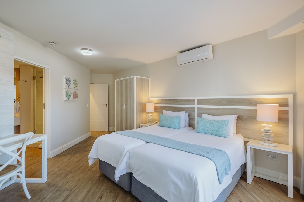 Deluxe Triple Room photo 2