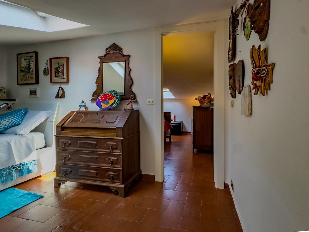 Comfort Duplex, City View