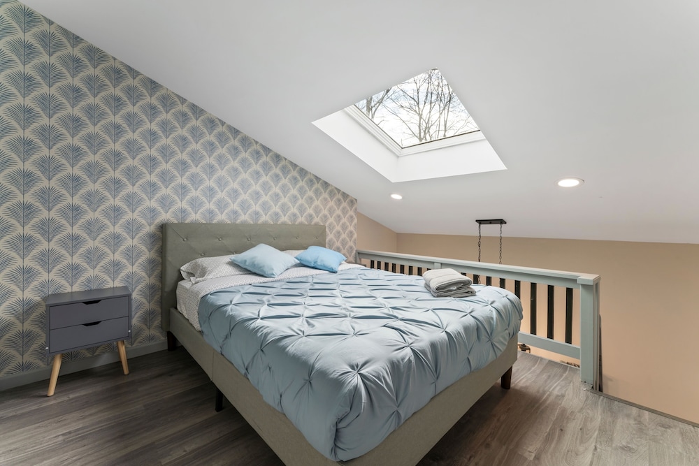 House, 5 Bedrooms photo 3