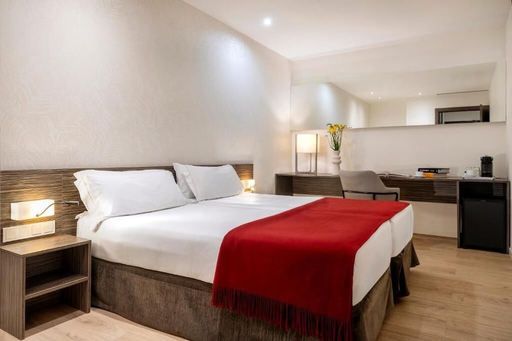 Deluxe Twin Room (6-hour stay, between 8:00 AM and 4:00 PM) photo 3