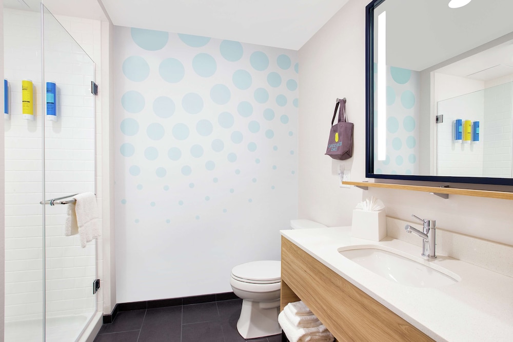 Room, 2 Queen Beds, Accessible (Hearing)