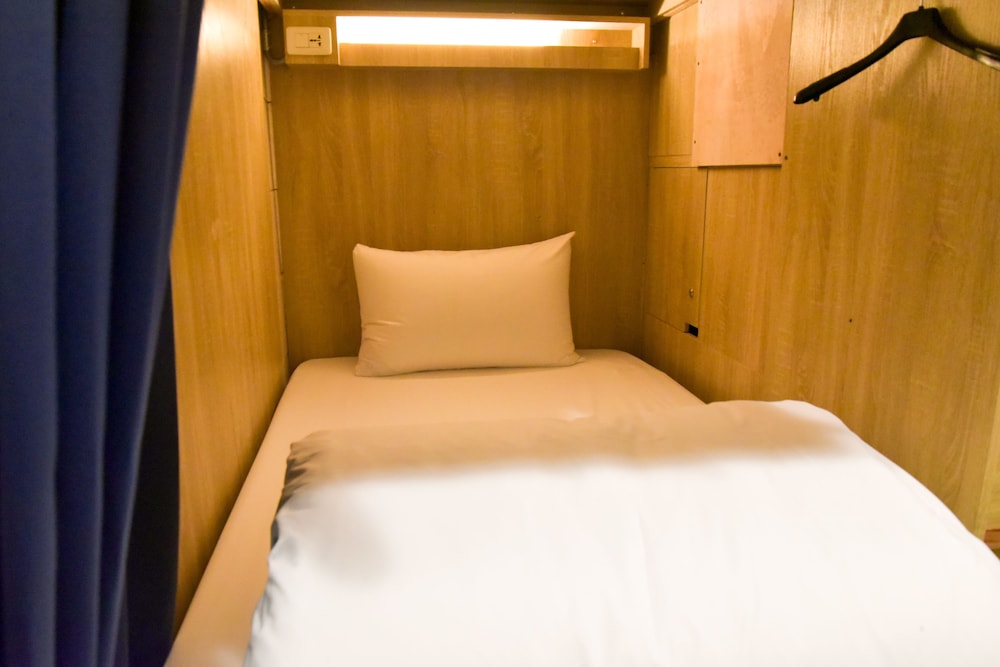 Standard Shared Dormitory, Women only photo 2