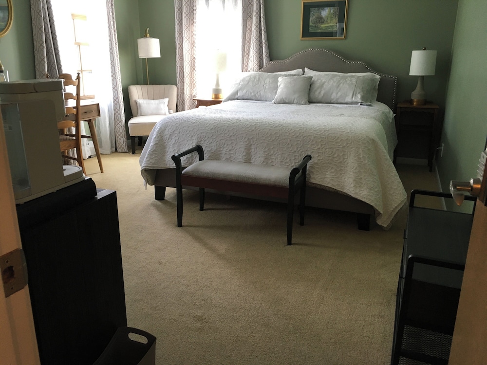 Brass Room photo 1