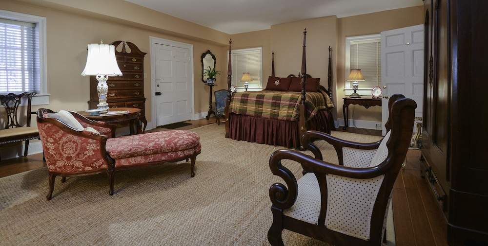 Deluxe Double Room, 1 Bedroom, Non Smoking, Private Bathroom