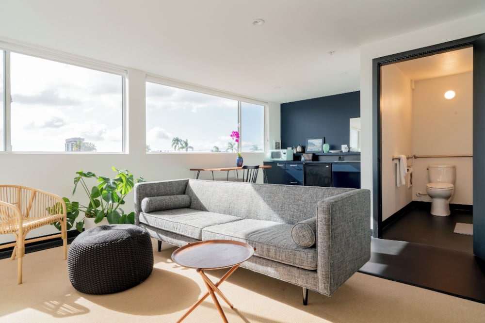 Standard Studio Suite - Photo 7