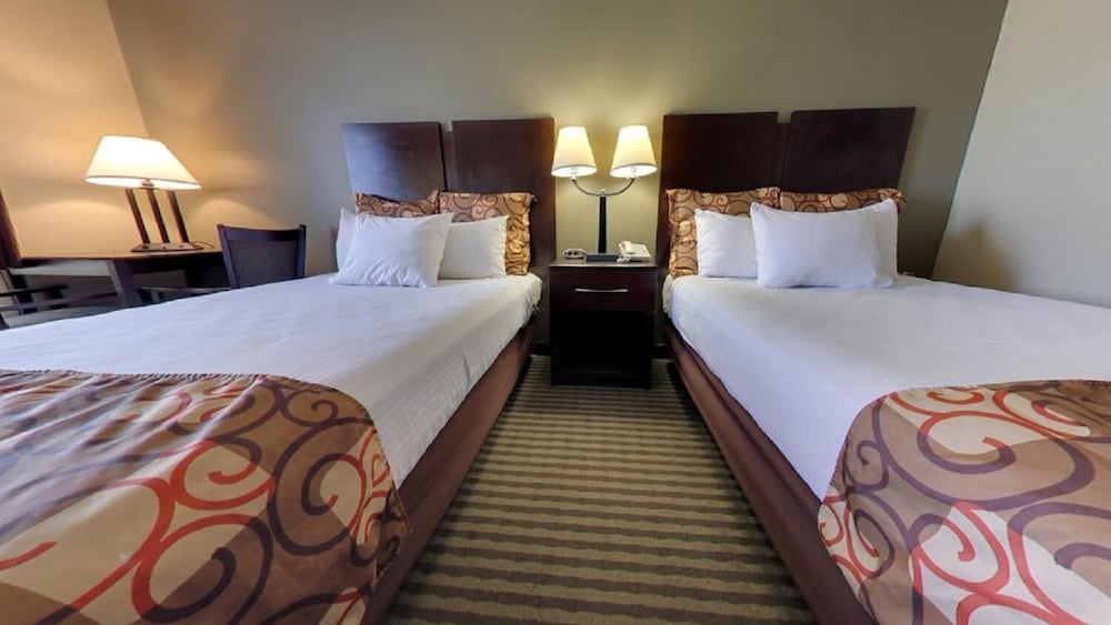 Standard Room, 2 Double Beds, Smoking photo 2