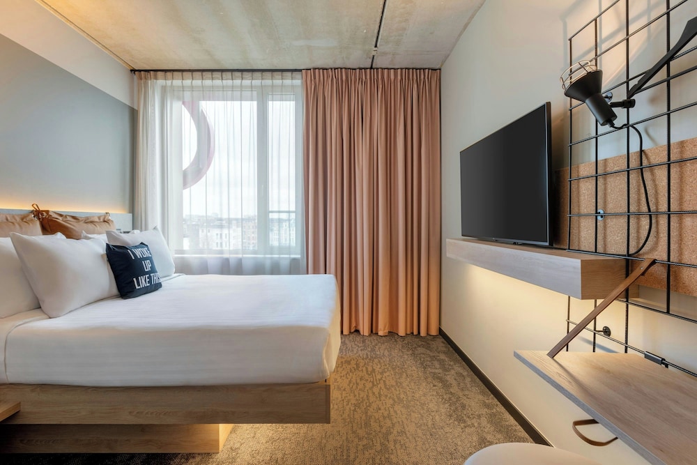 Room, 1 Queen Bed