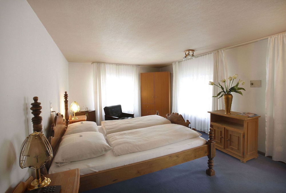 Classic Double Room