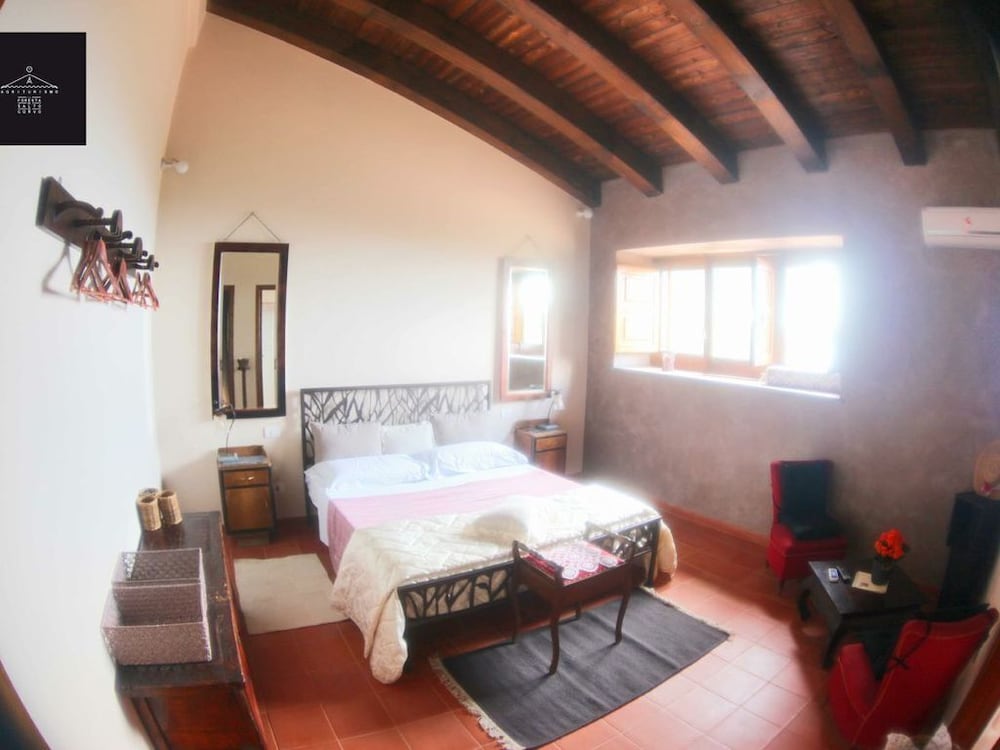 Superior Triple Room, 1 Bedroom, Ensuite photo 1
