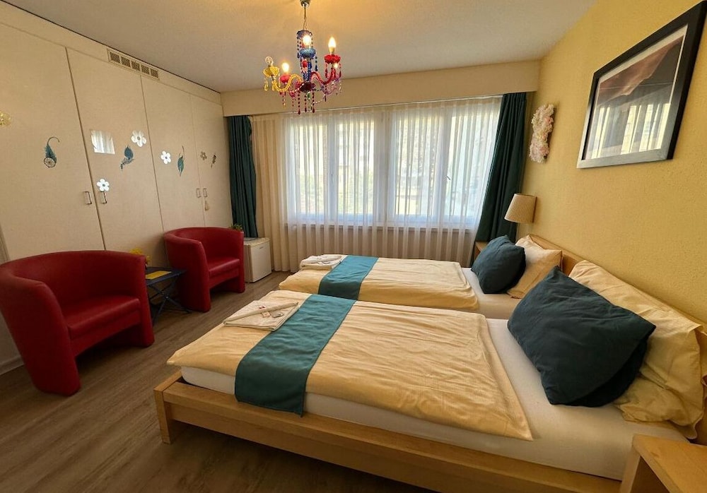 Double Room - Photo 22