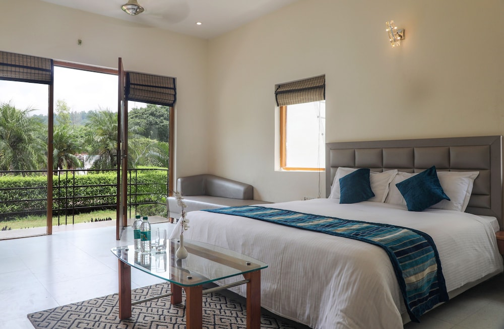 Luxury Suite photo 2