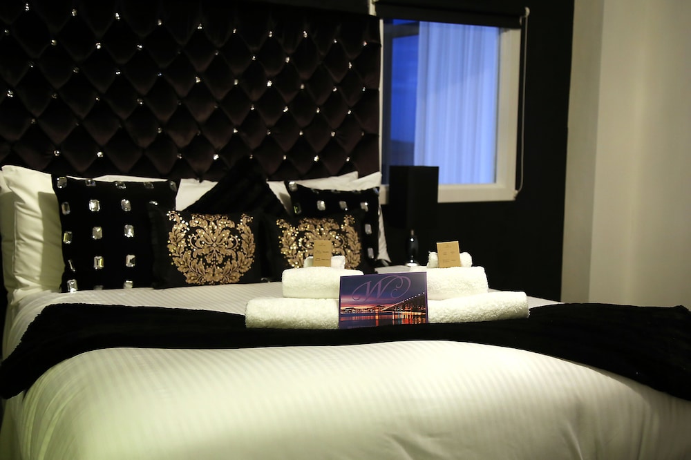 Penthouse photo 1