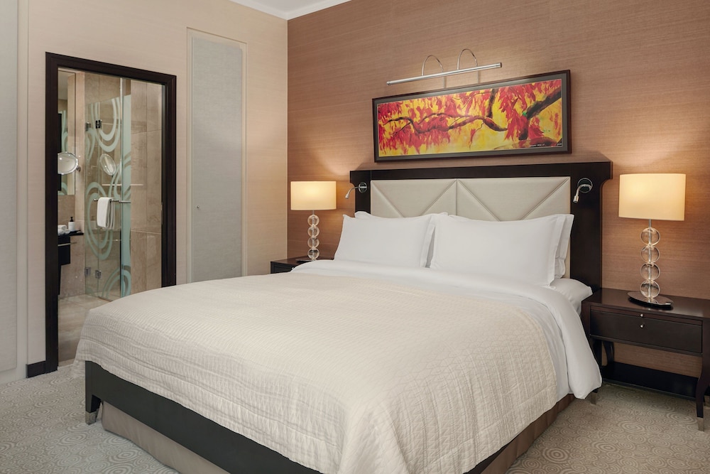 Junior Suite, 1 King Bed - Photo 3