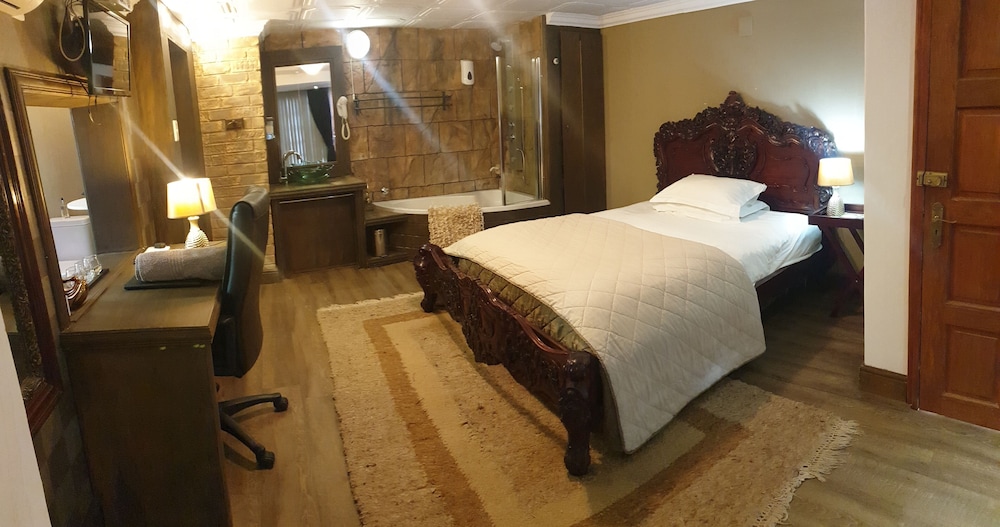 Room (Bellview)