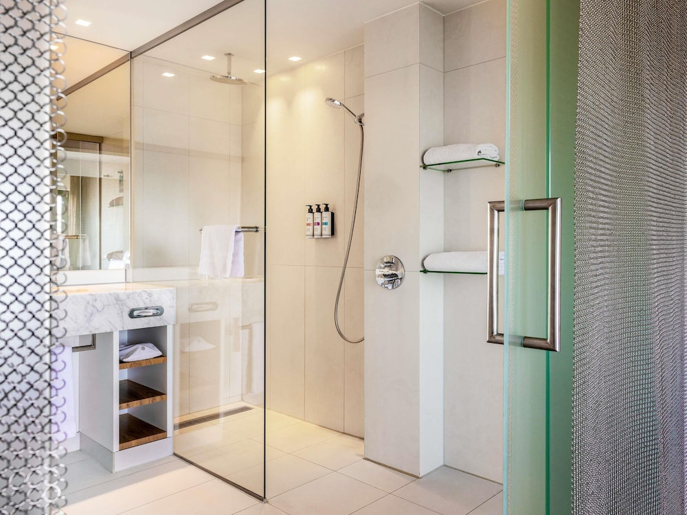 Exclusive Suite, 1 King Bed