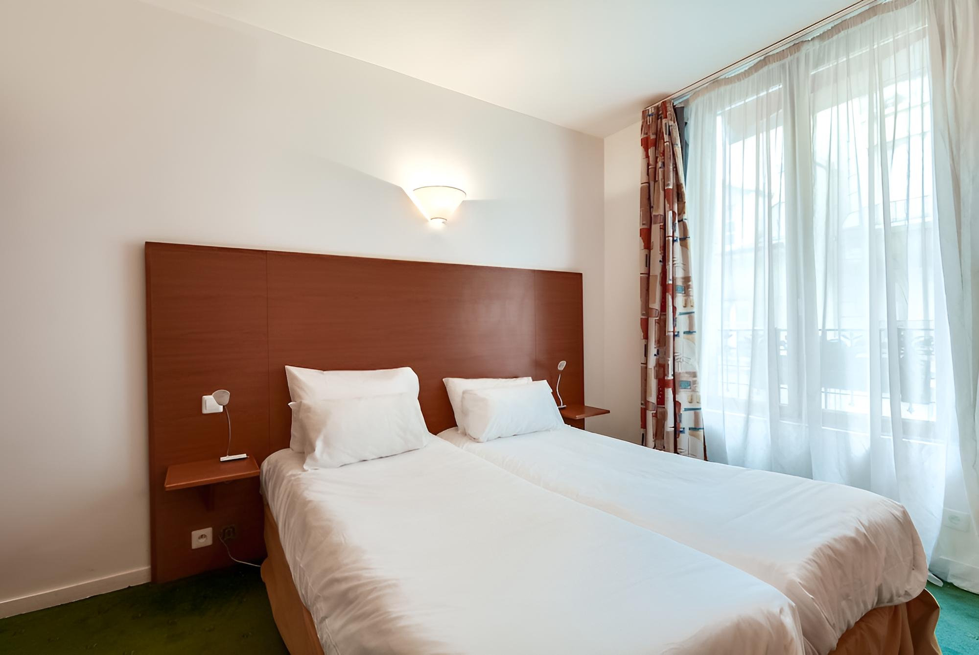 Superior Twin Room photo 3