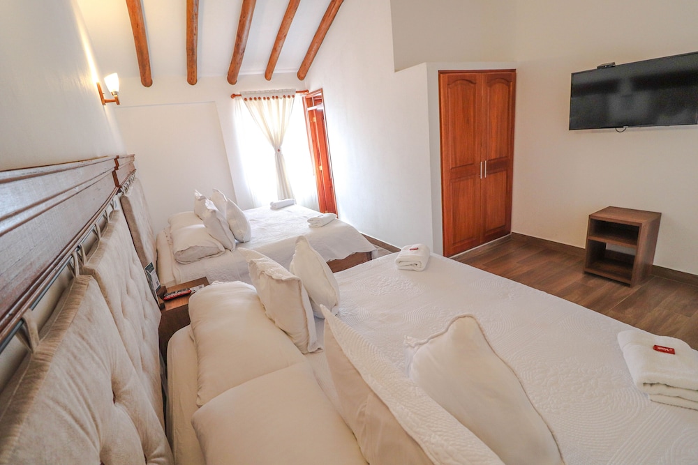 Standard Quadruple Room, 1 Bedroom - Photo 5