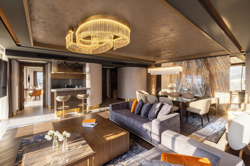 King Suite