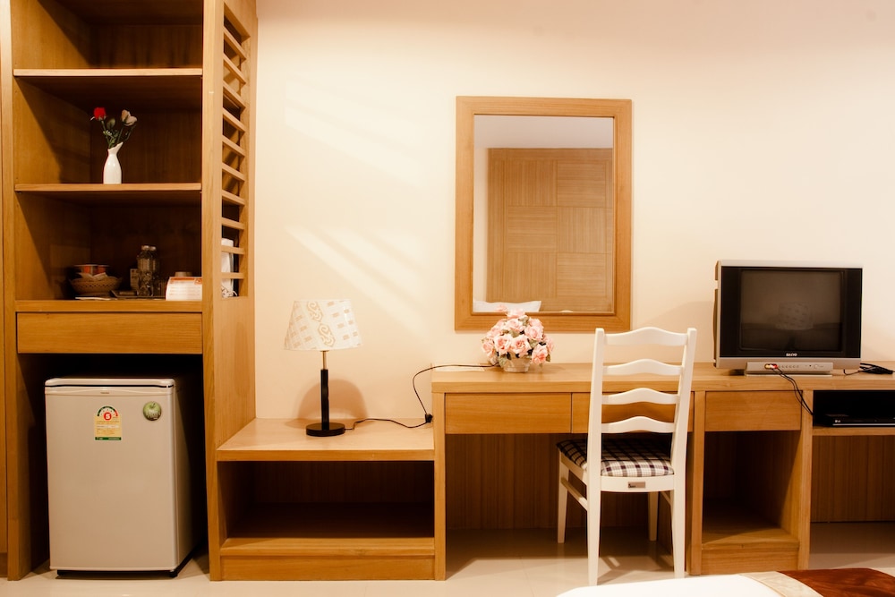 Deluxe Triple Room photo 3