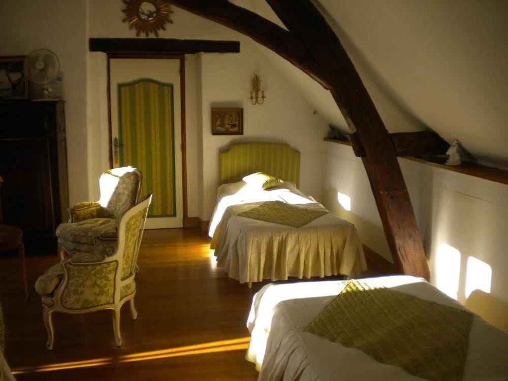 Room photo 3