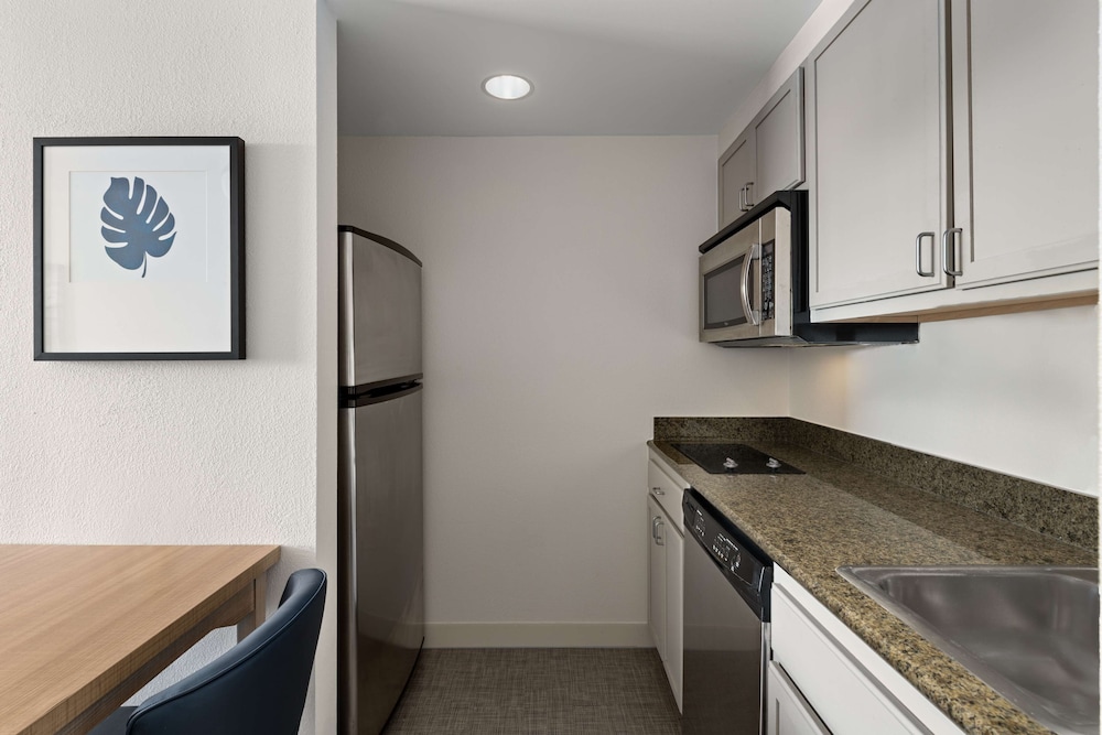 Suite, Accessible, Non Smoking - Photo 4