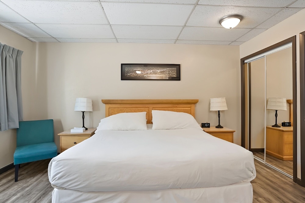 Deluxe Double Room, 1 King Bed, Mobility Accessible