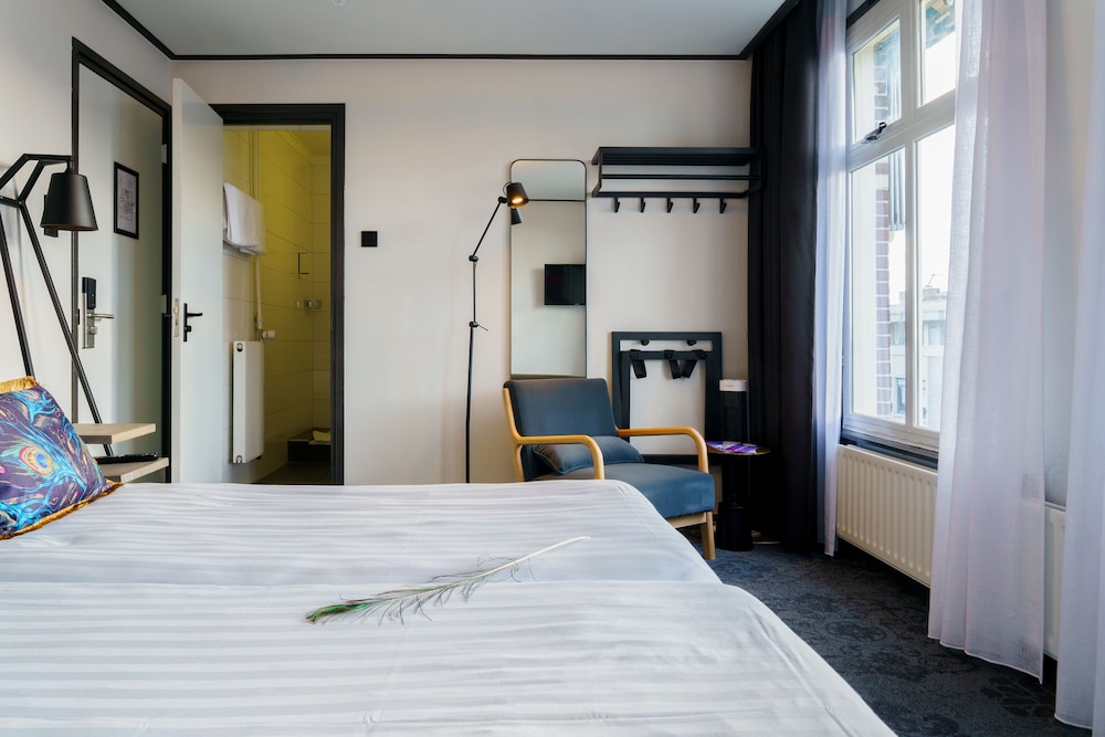 Deluxe Double Room - Photo 4