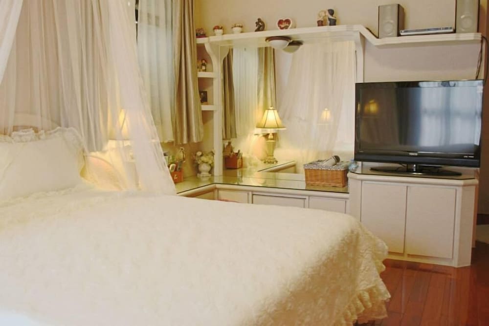 Double Room (Maple) photo 3