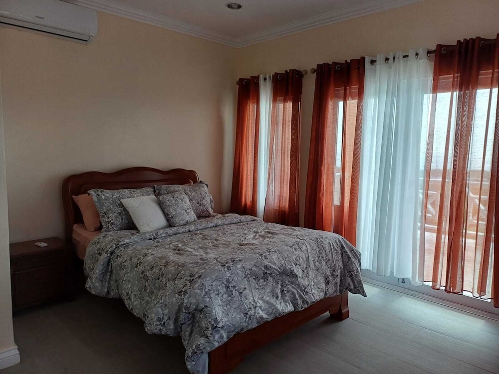 Panoramic Villa photo 1