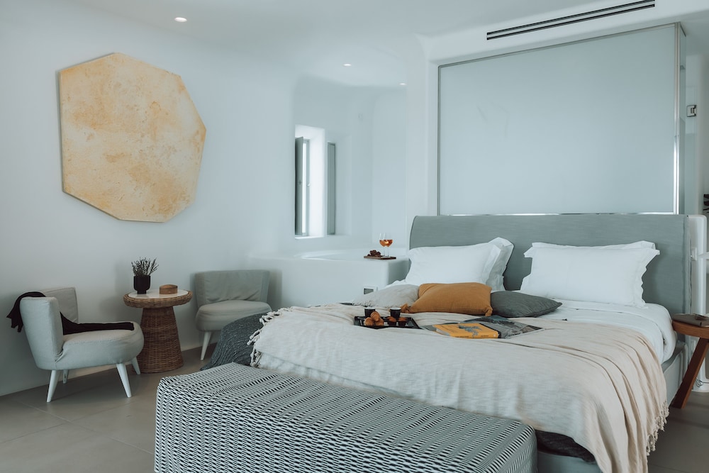 Studio Suite, 1 King Bed with Sofa bed, Jetted Tub