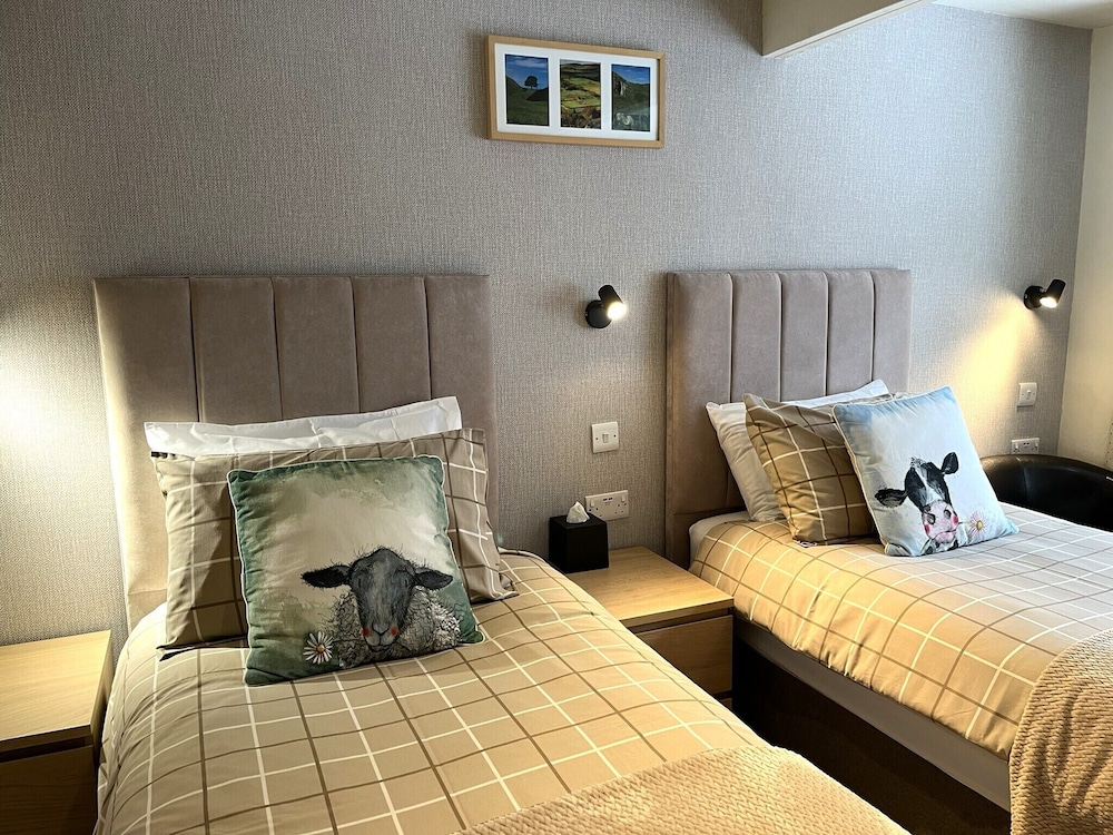 Twin Room, Ensuite - Photo 4