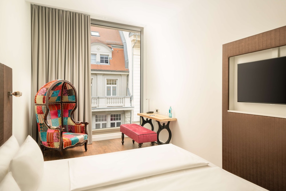 Standard Room photo 1