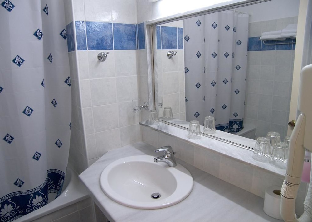 Standard Double or Twin Room, Mountain View