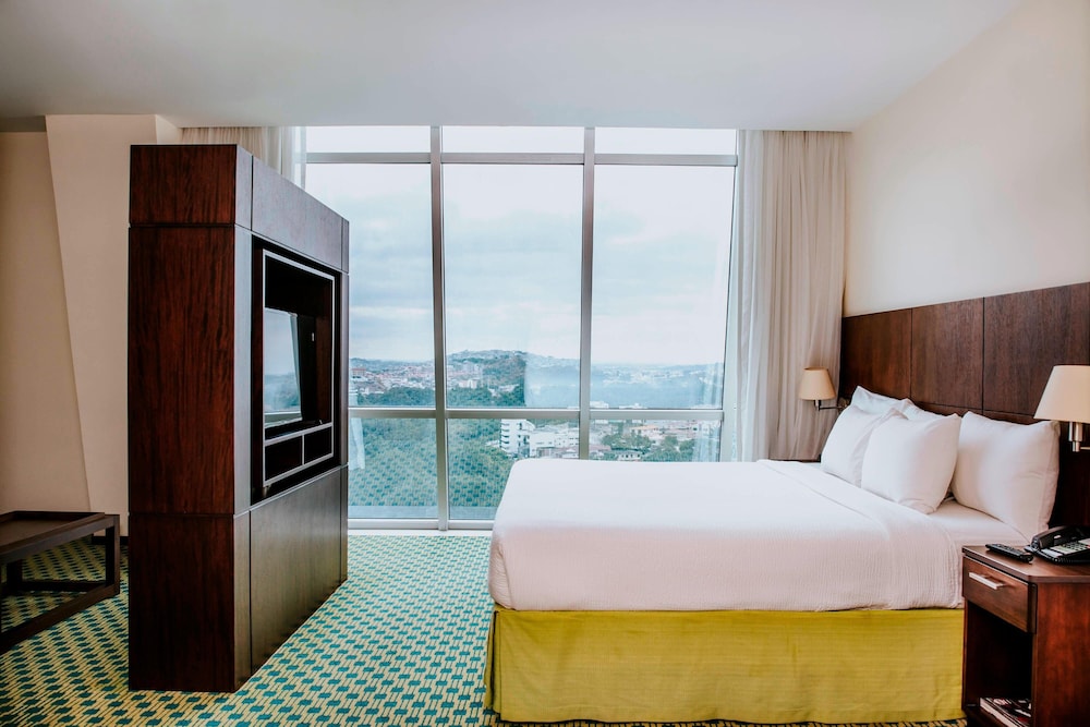 Suite, 1 Bedroom, City View