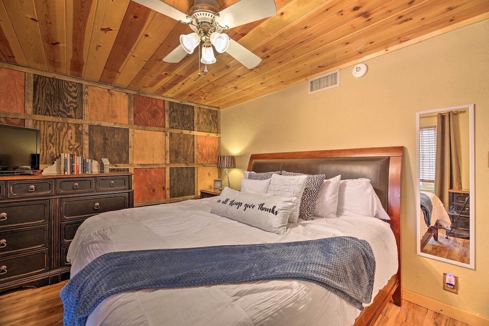 House (2 Bedrooms) photo 2