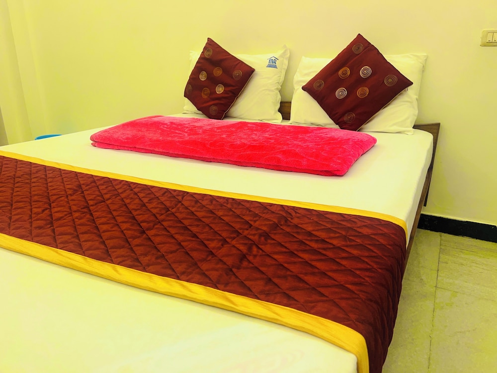 Economy Double or Twin Room