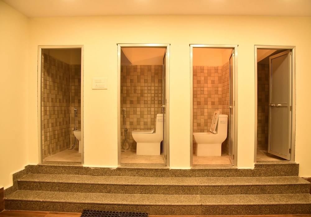 Basic Shared Dormitory, Mixed Dorm photo 2