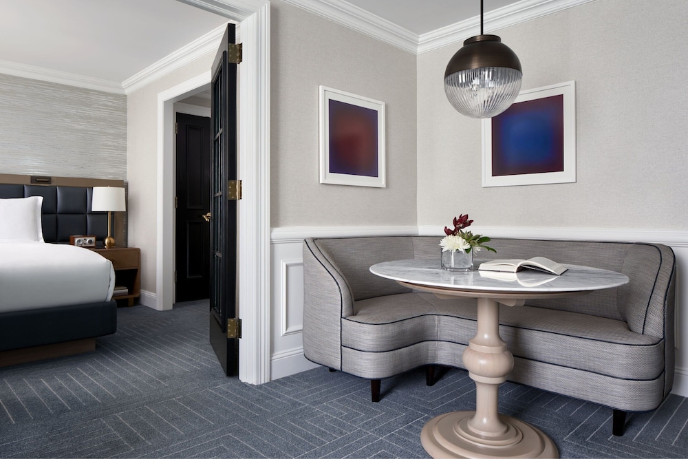 Executive Suite, 1 Bedroom - Photo 4