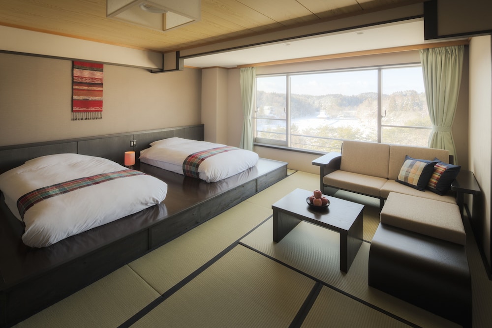 Azumashi Japanese style room