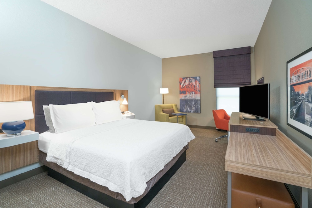 Room, 1 King Bed, Non Smoking - Photo 2