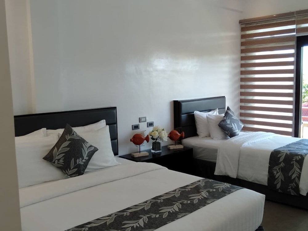 Premier Triple Room